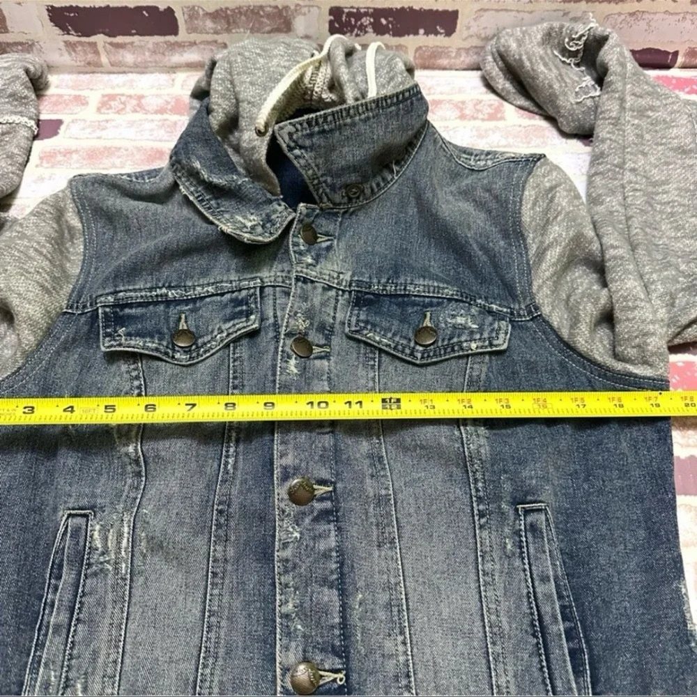 Free People Distressed Blue Denim Jacket M - Picture 8 of 13